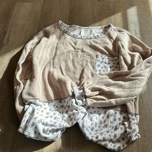 Leopard Sweatshirt